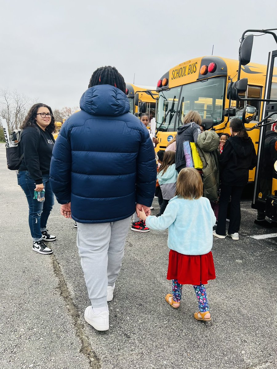 Dr. Amanda Minear tweet media