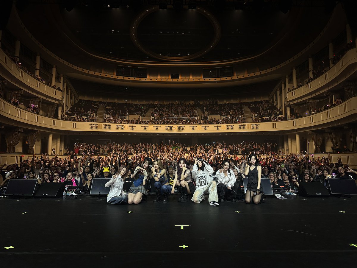 hf_dreamcatcher's tweet photo. [📸] 24.11.22 Dreamcatcher(드림캐쳐) 2024 World Tour [Luck Inside 7 Doors] in St. Petersburg

썸냐들과 함께하는 지금 이 순간❣️
너무 소중해🥰

#드림캐쳐 #Dreamcatcher #StPetersburg
#2024WorldTour 
#LuckInside7Doors https://t.co/zouveHsUL1