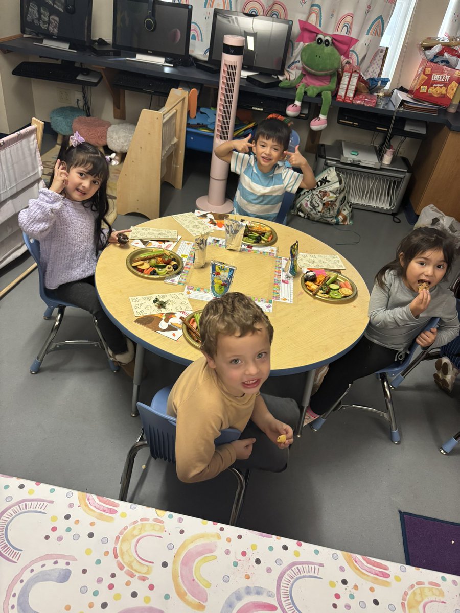 Candace Hall tweet media