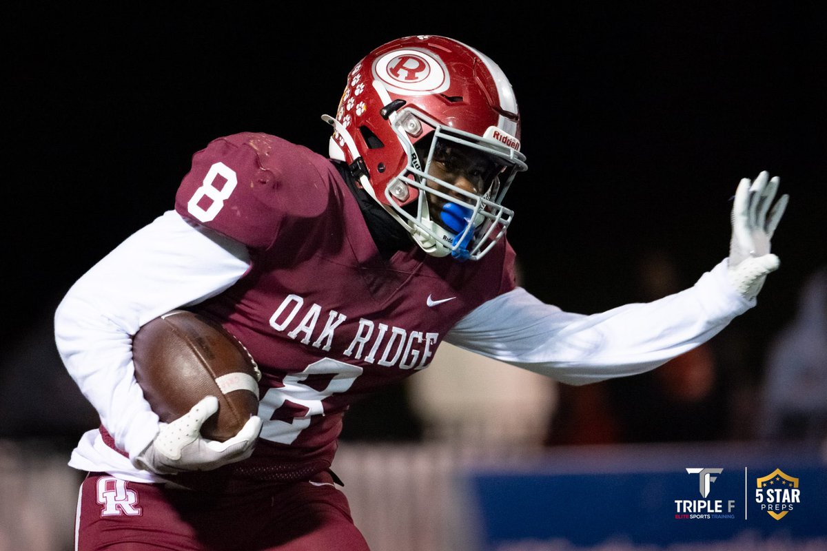 Damillyan Porter, Blaine Stansberry run Oak Ridge over East Hamilton and into the Class 5A state semifinals 

THE READ ▶️ 5starpreps.com/articles/2024-…