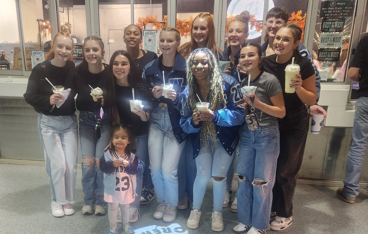 WPLadyWolvesBB's tweet photo. Really proud of this crew and their effort at the Frenship Tournament so far. Lots of great basketball being played and tough defense. A little celebration at J's Creamery tonight before our 3rd place game vs. Tascosa tomorrow. https://t.co/XyjxlwP0Ml