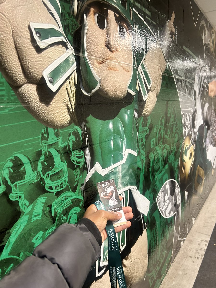 the1zo's tweet photo. had an amazing time visiting msu thank you for the invite @MSU_Athletics #eastkentwood #trackandfield #msu https://t.co/jy2wKlfZgJ
