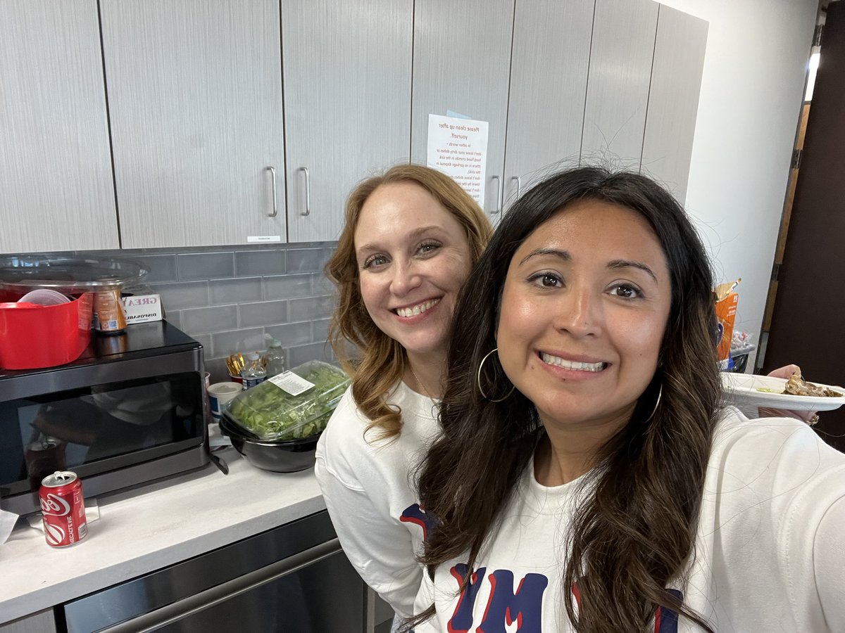 Vanessa Montez tweet media