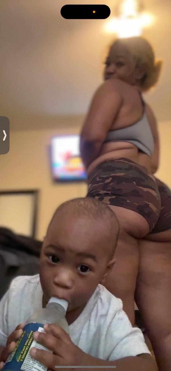 That1Sc0rpi0's tweet photo. @HoneyBrownLick know THAT I NVR HID BEHIND A FAKE PAGE . I always announce my mfkin self if I got sum to say . Yhu kno this . And yhu know what’s up wimme . Yhu kno yhu got an incest son , yhu know that cr@ckheaded h0 nvr been a mother . That’s why yhu nd kk fucked up . https://t.co/s8XdoguhkI