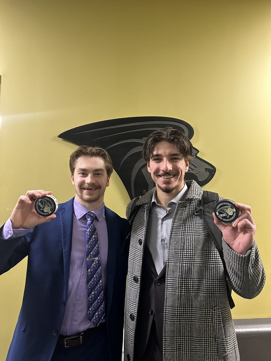 SHOUTOUT🚨🚨 

Congratulations to Owen Bartoszkiewicz with his first NCAA shutout against Stonehill 

Another congratulations to Ty Hipkin scoring his first NCAA goal against Stonehill