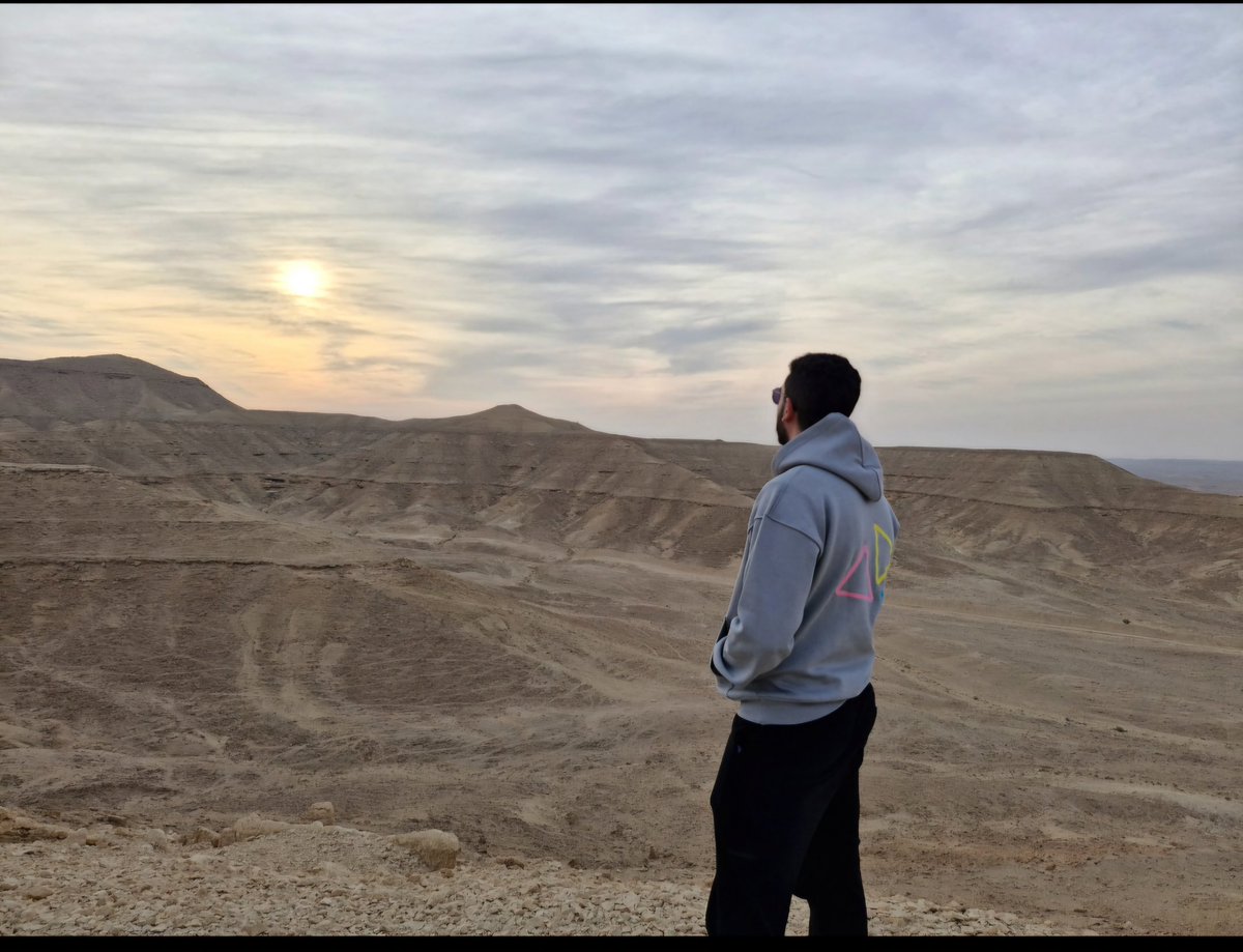 ammasoud2's tweet photo. The Hike 2024-25 https://t.co/i3m0KQn71Q