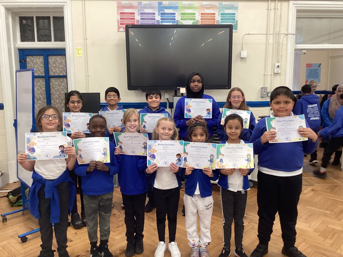 Congratulations to this week's certificate winners from Key Stage 2. 💙