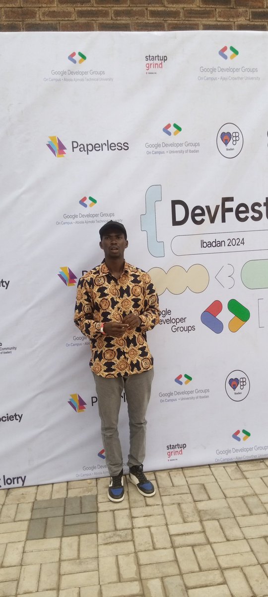 moficonnect's tweet photo. Happy to be Devfest Ibadan 2024

#DevFestIbadan24 #GDGIbadan #devfest https://t.co/3ycMvBsWtw