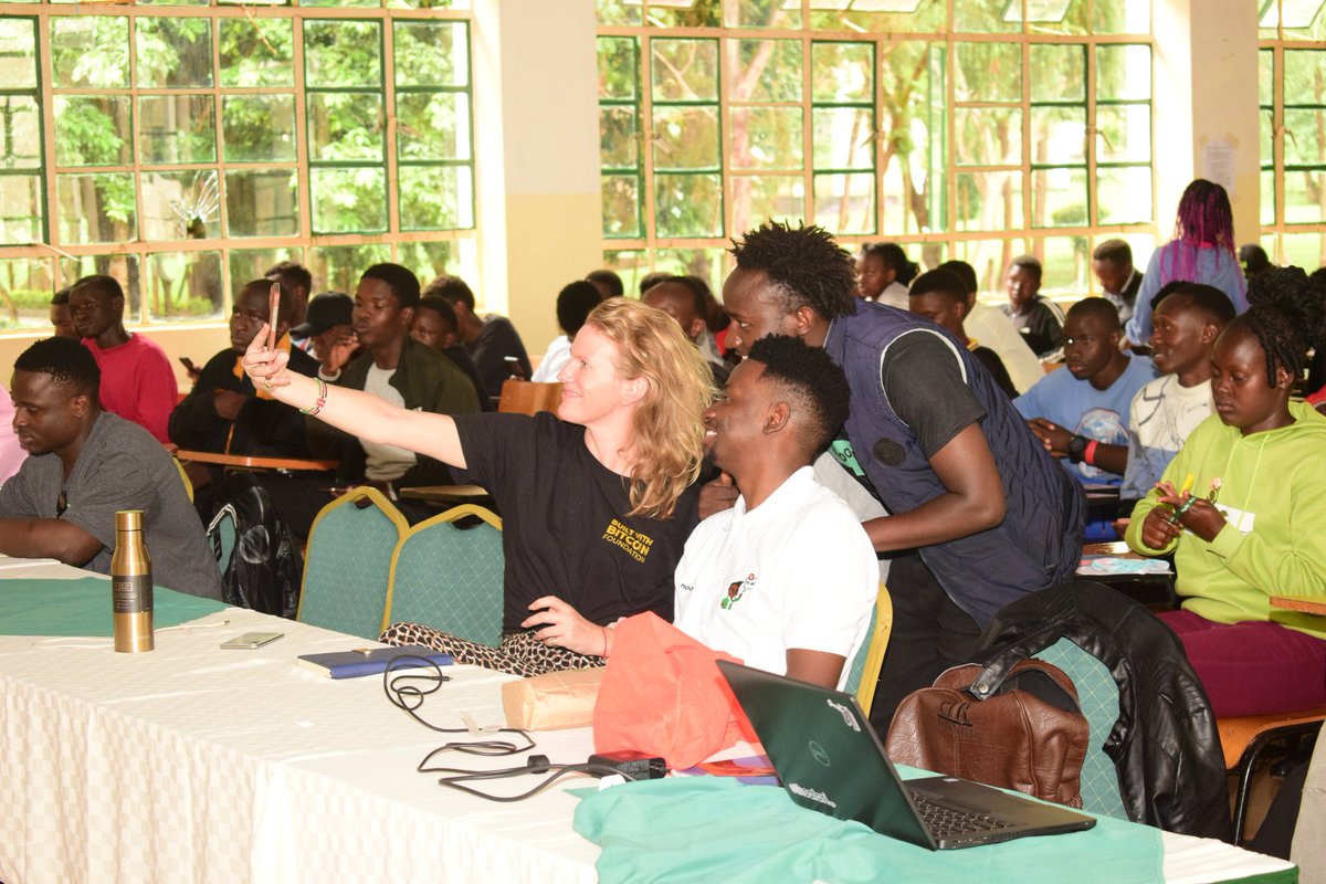 _ChrisOketch's tweet photo. Still buzzing from the energy at Meru University! 🚀Thanks to @noonesafrica and @mwikali_aurelia we unlocked the power of crypto trading and financial freedom with an incredible audience.
Here’s to building a future of empowered, crypto-savvy leaders! 💰
#Noones #CryptoOnCampus https://t.co/u9TWa9mfcq