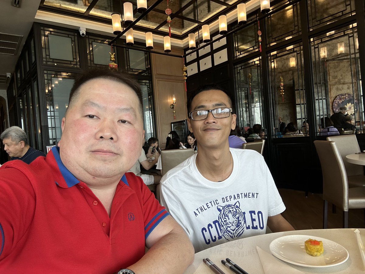 PeeGuy222's tweet photo. มื้อเที่ยงแสนอร่อย https://t.co/Bw72Bx40ap