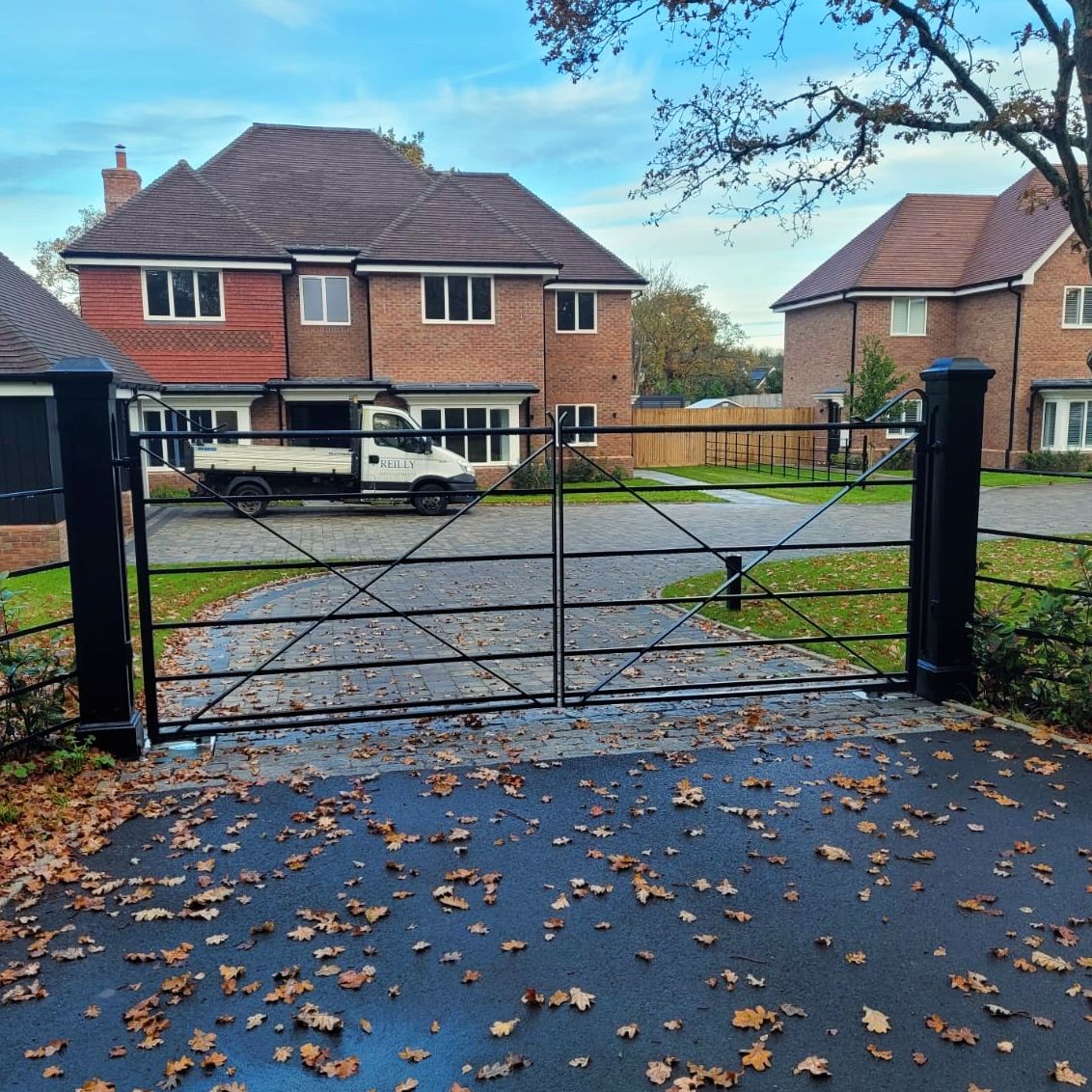 ttc_ironwork's tweet image. Our Stamford gates are manufactured to suit underground automation. We offer a full installation service or can help on a supply only basis. 

Our recent installation in Warsash

#stamfordgate
#metalgate
#entrancegate
#propertyinspiration
#thetraditionalco
