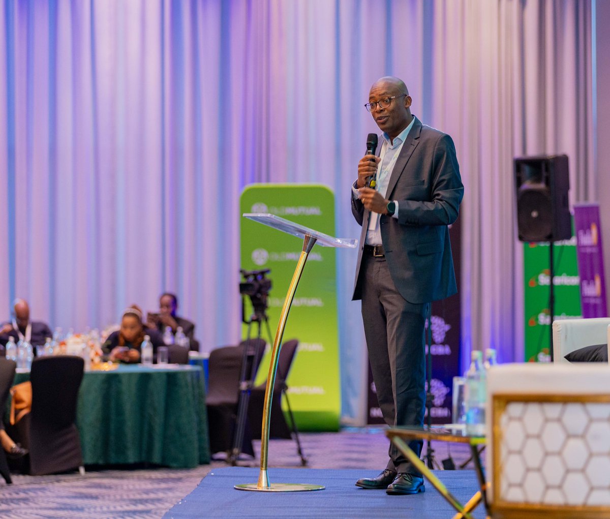TheAbojani's tweet photo. The biggest risk in business is the entrepreneur.

Julius Ouma, Chief Executive Officer, Faulu Microfinance Bank @OldMutual_Ke

#EconomicEmpowermentKE #StayingPowerKE #Abojani4thEEC24 https://t.co/eRG3W7vpqP