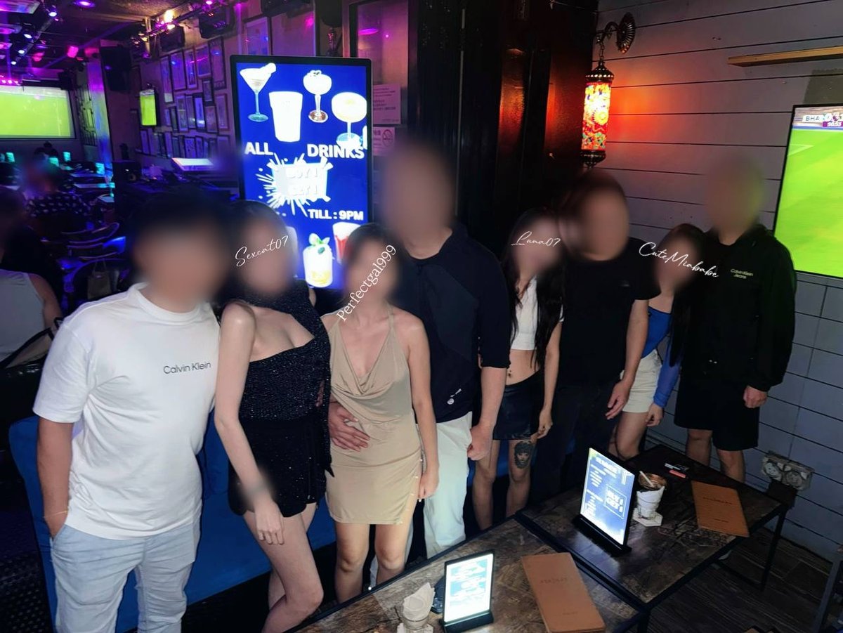 美女人妻交換， 邊張圖先係真正既夫妻配對，估中有獎🎁（左定右圖）🥰 https://t.co/m1dOWqVv2K