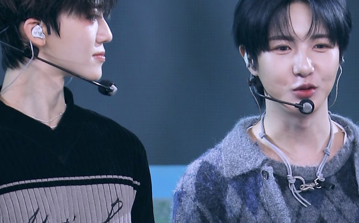 ได้ยินไหม หัวใจฉัน มันกำลังบอกรักเธออยู่