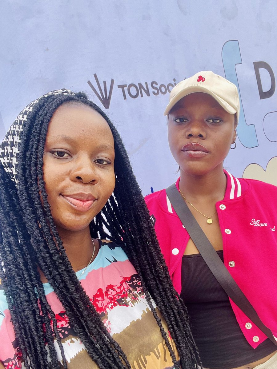 Tech_sis29's tweet image. Live at DevFest Ibadan with @coco_ope

@gdgibadan #devfestibadan #DevFest2024 #dataanalyst