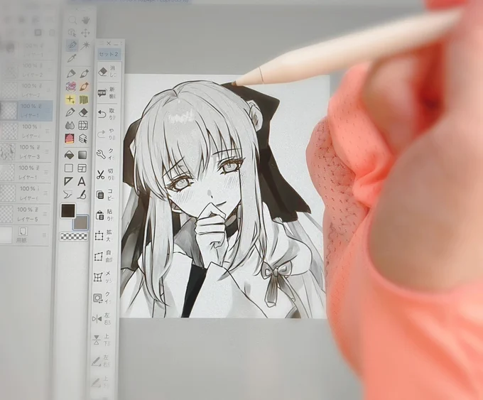 誕生日にAmazonのほしい物リストからドローインググローブを贈って下さったオークニーの妖精様、どうもありがとうございました!!早速使わせて頂いてます(付いていたメッセージでモルガンがお好きな様だったのでお礼のモルガンを) 