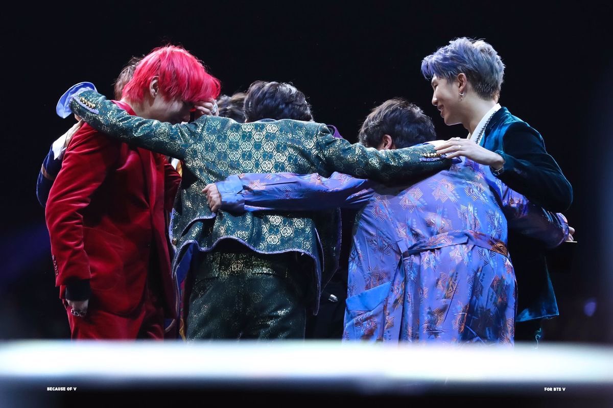 alphascoupz's tweet photo. my 7 and 13 always be happy. you deserve the world🤍 https://t.co/nhUhe2PHlZ