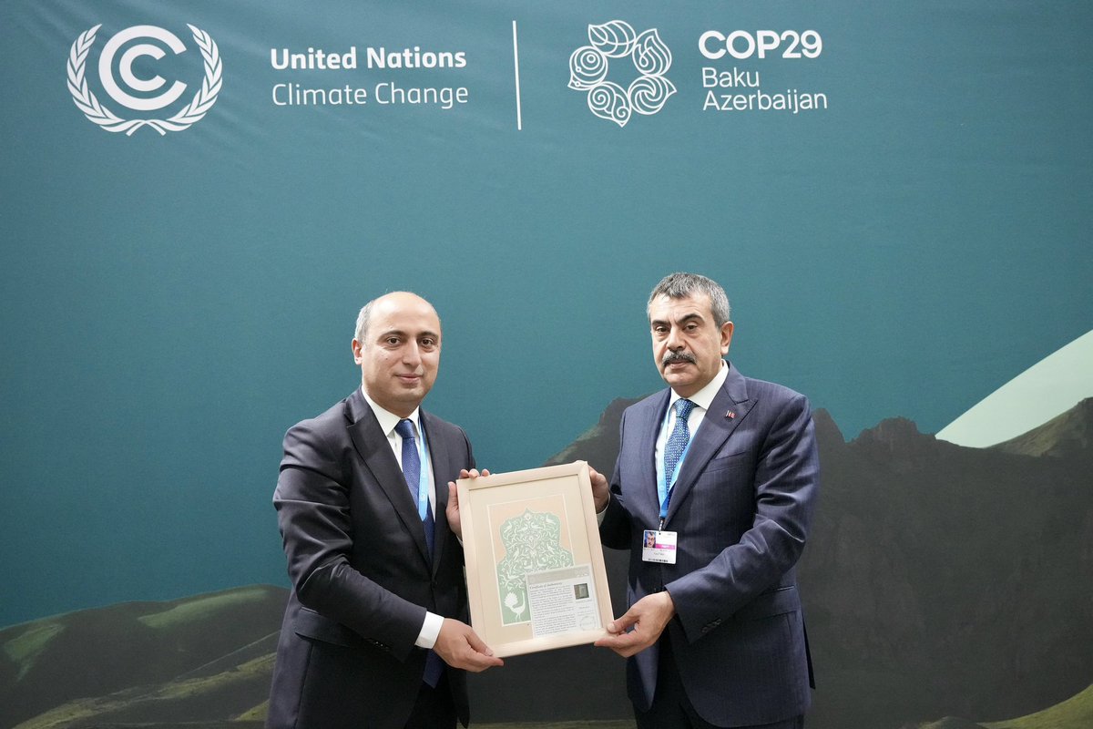 Republic of Türkiye Ministry of National Education (@tcmeb_en) on Twitter photo Minister of National Education <a href="/Yusuf__Tekin/">Yusuf Tekin</a> held a bilateral meeting with Azerbaijan’s Minister of Science and Education <a href="/EminAmrullayev/">Emin Amrullayev</a> and visited the Turkish Embassy in Baku and Baku Turkish Anatolian High School
News 👉🏻 meb.ai/7v2SyV Minister of National Education <a href="/Yusuf__Tekin/">Yusuf Tekin</a> held a bilateral meeting with Azerbaijan’s Minister of Science and Education <a href="/EminAmrullayev/">Emin Amrullayev</a> and visited the Turkish Embassy in Baku and Baku Turkish Anatolian High School
News 👉🏻 meb.ai/7v2SyV