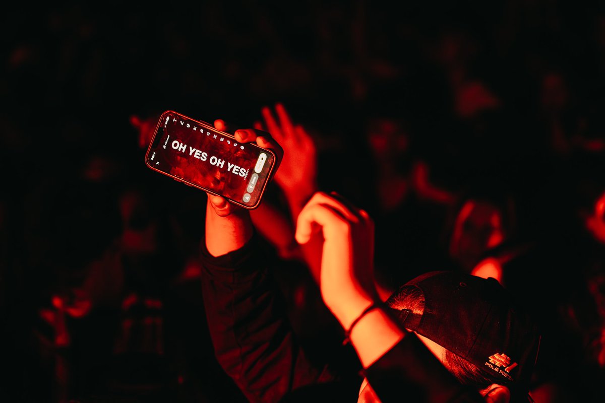 OH YES! OH YES!

📸: Hannah Smith Media