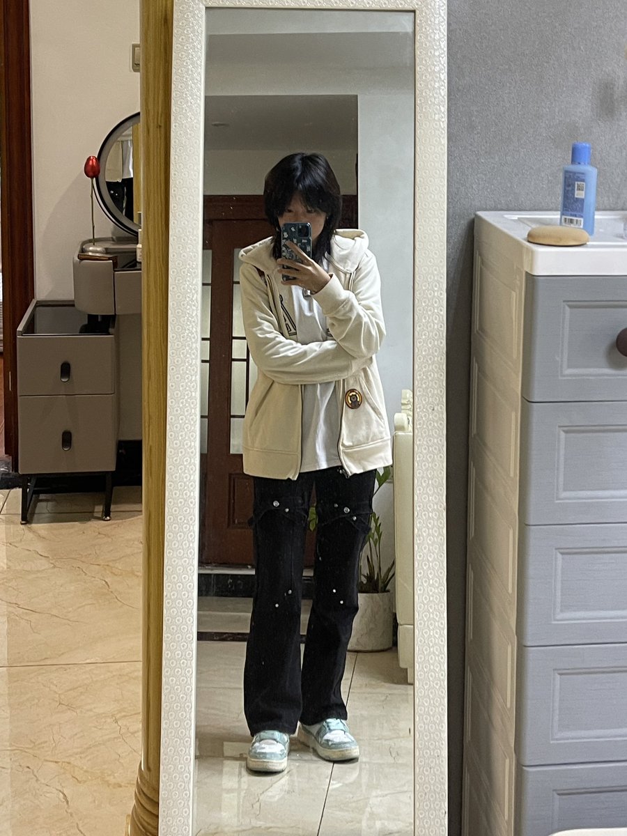 kyhkyhttttt's tweet photo. 哦哦替地 #le #小狗 https://t.co/4GdvEnXiWc