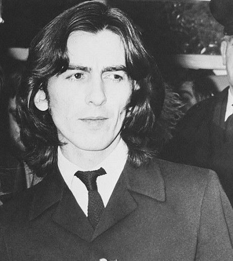 sweetlordgeorge's tweet photo. men used to look like this https://t.co/SfrDYOg9zz