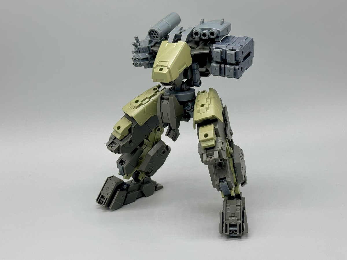 メック的なやつ、公式戦にも出られるように30MMのパーツで統一した