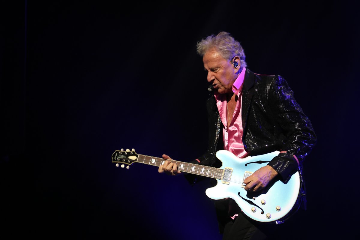 Thunder_Valley's tweet image. We got lost in @airsupplymusic and @littleriverband! Thank you for one unforgettable night!