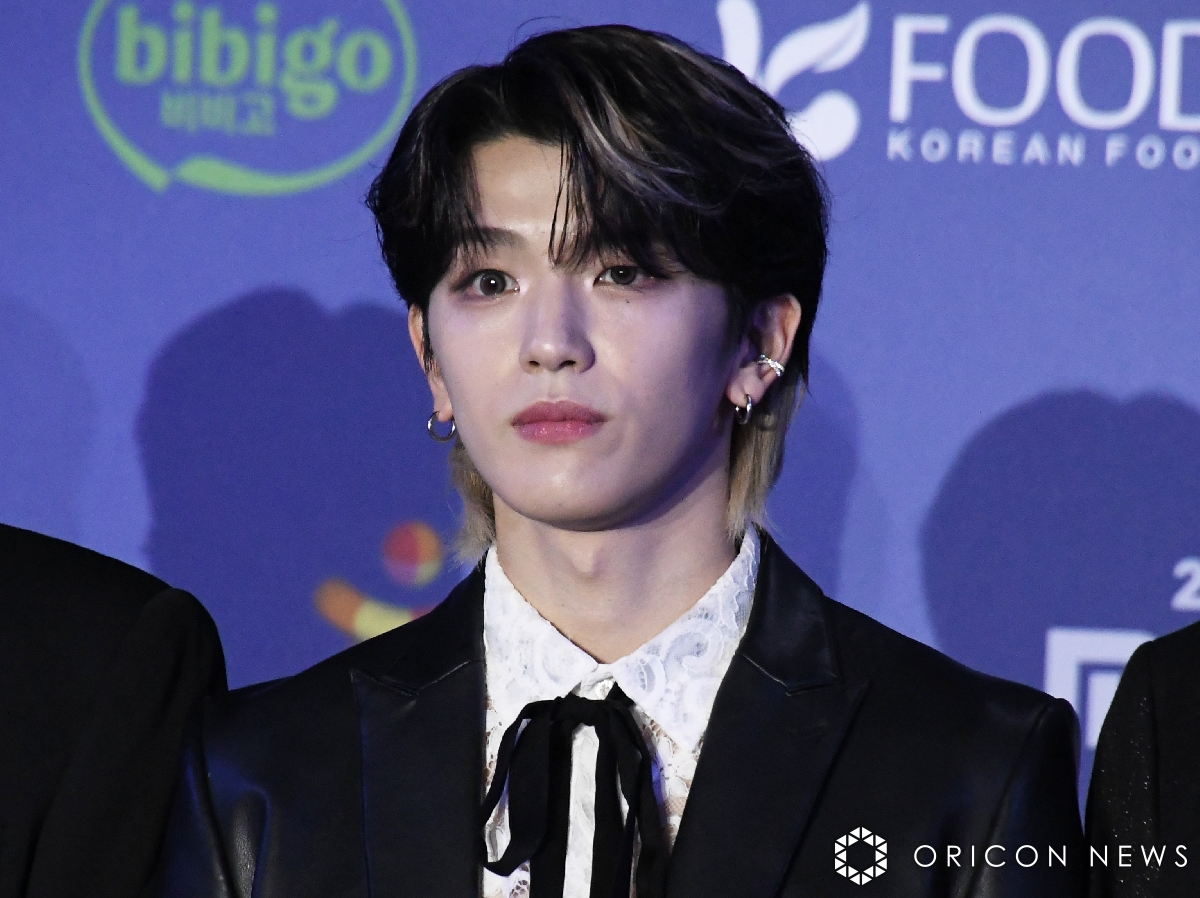 oricon's tweet photo. 【2024 MAMA AWARDS】

INI、レッドカーペット登場に会場歓喜❗️
ステージに「日本の伝統文化」と予告
https://t.co/6tz1MKQs0f

#MAMA2024 @MnetMAMA @official__INI https://t.co/MuHW61ZY2A
