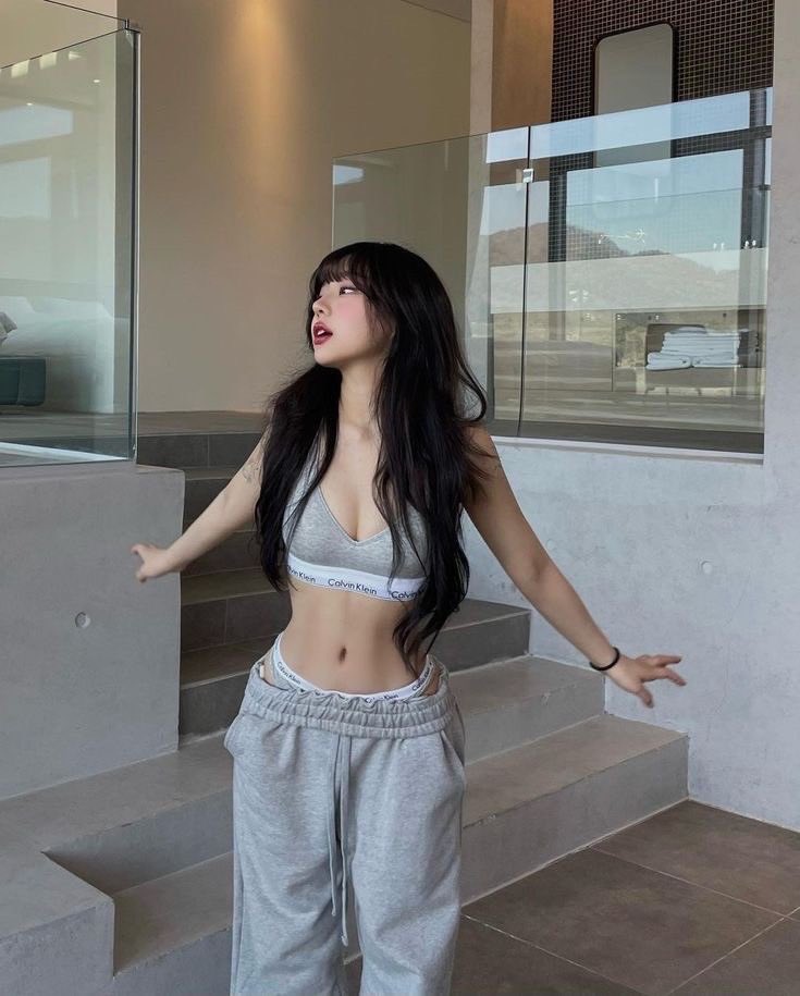 ใส่แล้วเท่มากกก สวยแซ่บ เทสดีสุด 🖤

1,490.- ส่งกลับแอร์+ems ฟรี ❗️
มัดจำได้ 50%