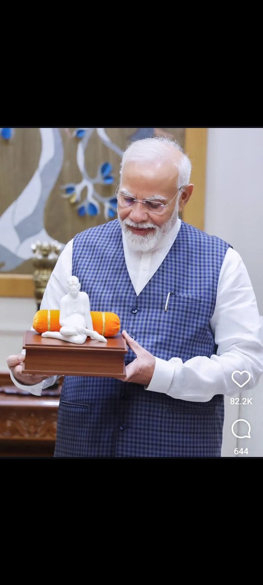 SAGARBOKAN1's tweet photo. I saved below pic when they insulted swami on MVA stage 💥
अशक्य ही शक्य करतील स्वामी 😍🙏
जय स्वामी ✨️
@narendramodi 
@Dev_Fadnavis 
@mieknathshinde
#MaharashtraAssemblyElections2024 
#ElectionResults 
#BJP
#EknathShinde https://t.co/GSr5tR0Qlr