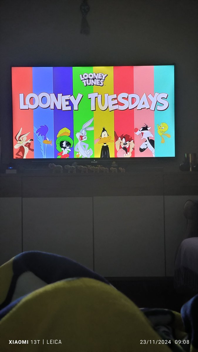 Günaydın. Haftasonu tembelliğini başlatıyorum.