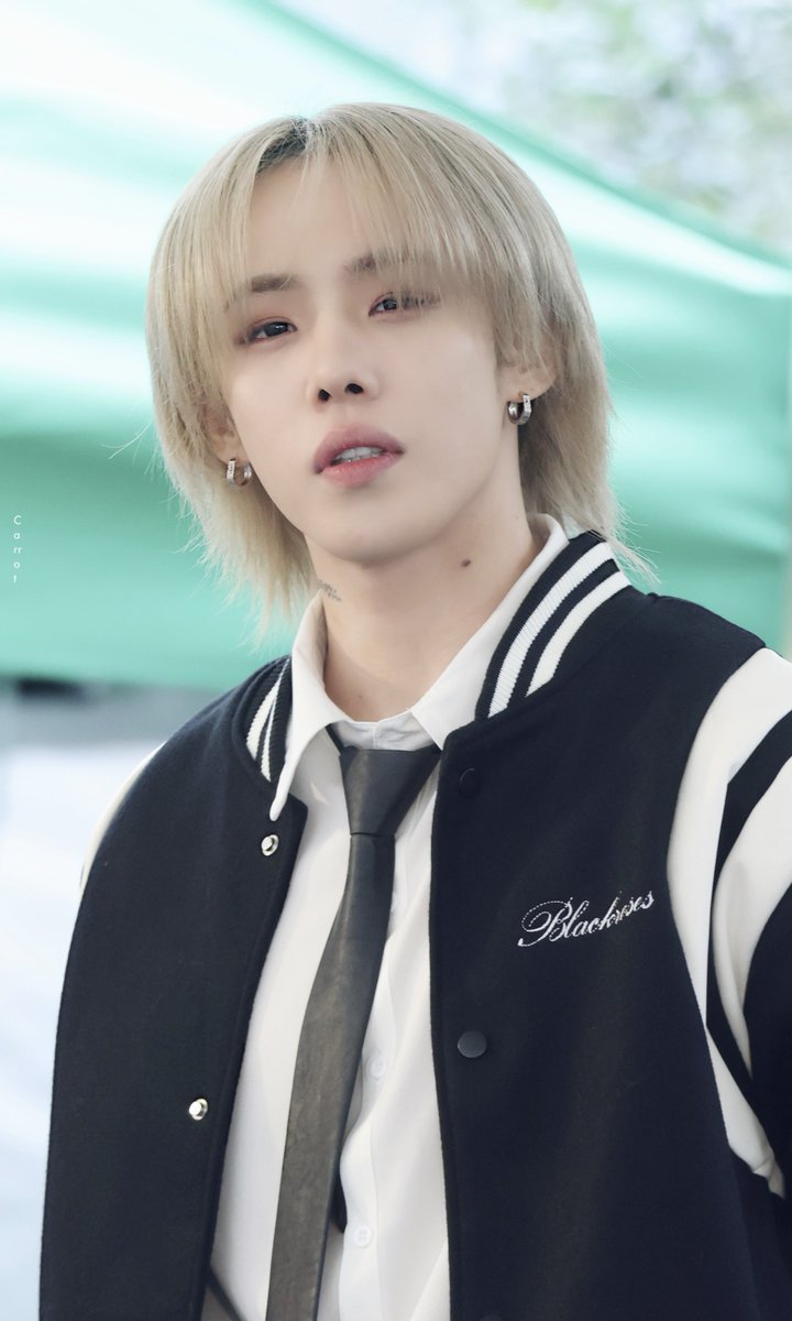 cccxxcarrot's tweet photo. 241123🌀

#OMEGA_X #오메가엑스
#XEN #젠 https://t.co/vno6LLIV2B