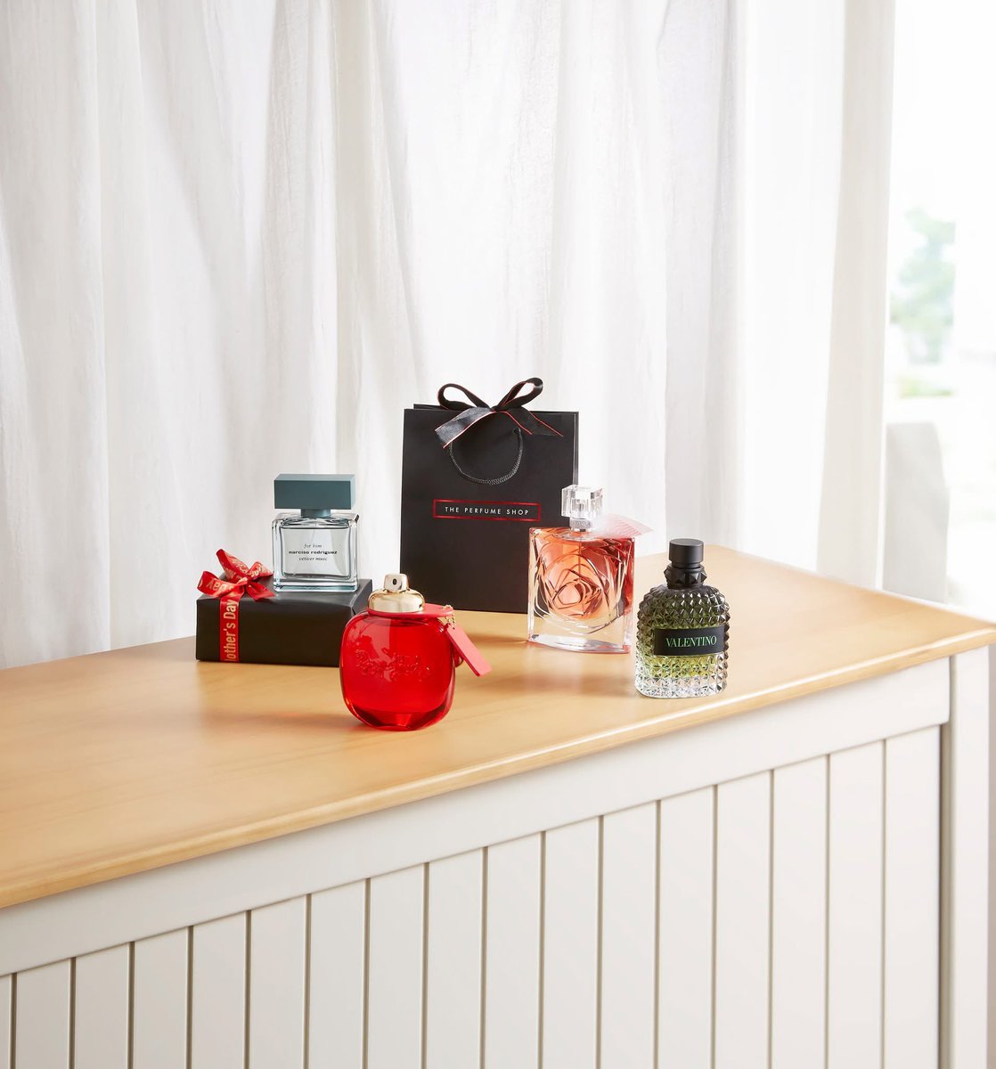 Refresh your scent wardrobe with The Perfume Shop’s picks of the very best perfumes on sale now this Black Friday

#BlackFriday2024 #theperfumeshop #tpssc