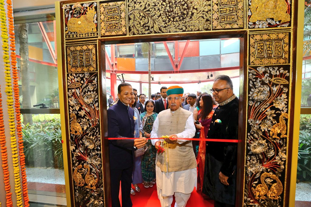 MPNaveenJindal's tweet photo. Honored to inaugurate India’s first Constitution Museum and Rights and Freedom Academy at @JindalGlobalUNI alongside Shri @arjunrammeghwal Ji, Hon’ble Minister of State for Law & Justice. 

A proud tribute to the 75th anniversary of the adoption of the Indian Constitution, celebrating its timeless values of justice, liberty, and equality. 🇮🇳