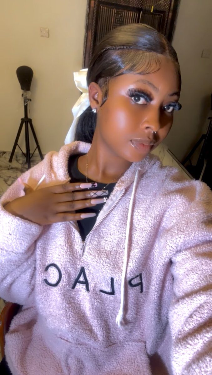 A birthday girl🥳🥳🥳🥳❤️