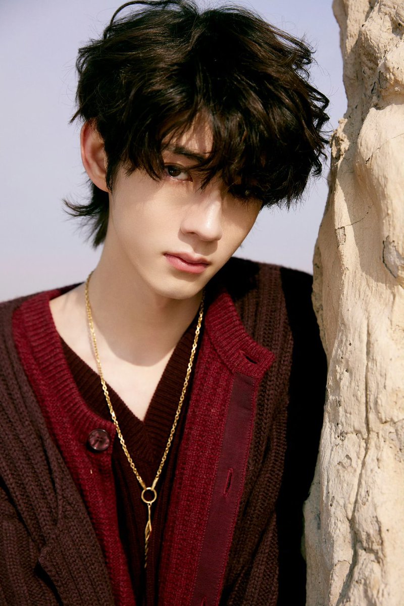 intaeraested's tweet image. Oh the facecard!!