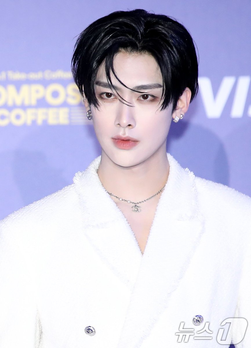 [📰] 241123 — NAVER ARTICLES 

Ricky at the Red Carpet #2024MAMAAWARDS 

🔗 naver.me/xl0cMGbp

★ React with the first emoji and share! 

#RICKY #리키 #沈泉锐 #リッキー 
#ZEROBASEONE #제로베이스원