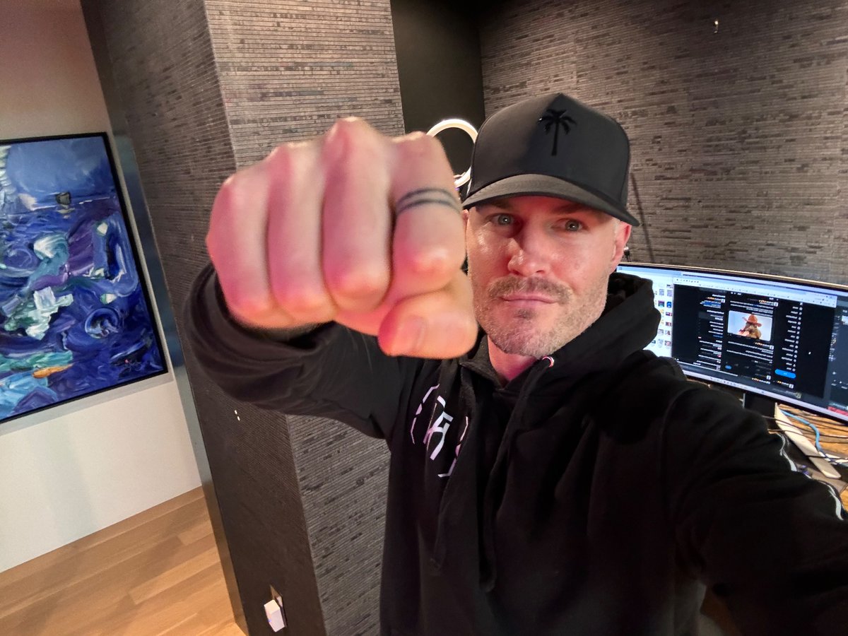 Alex Becker 🍊🏆🥇 tweet media