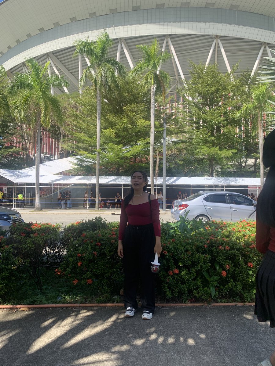 ItsRosleeeng's tweet photo. Itsura ng gusto ng freebies HAHAHAA 😂

📸 @jisungiiieee https://t.co/AdjabhhVVH