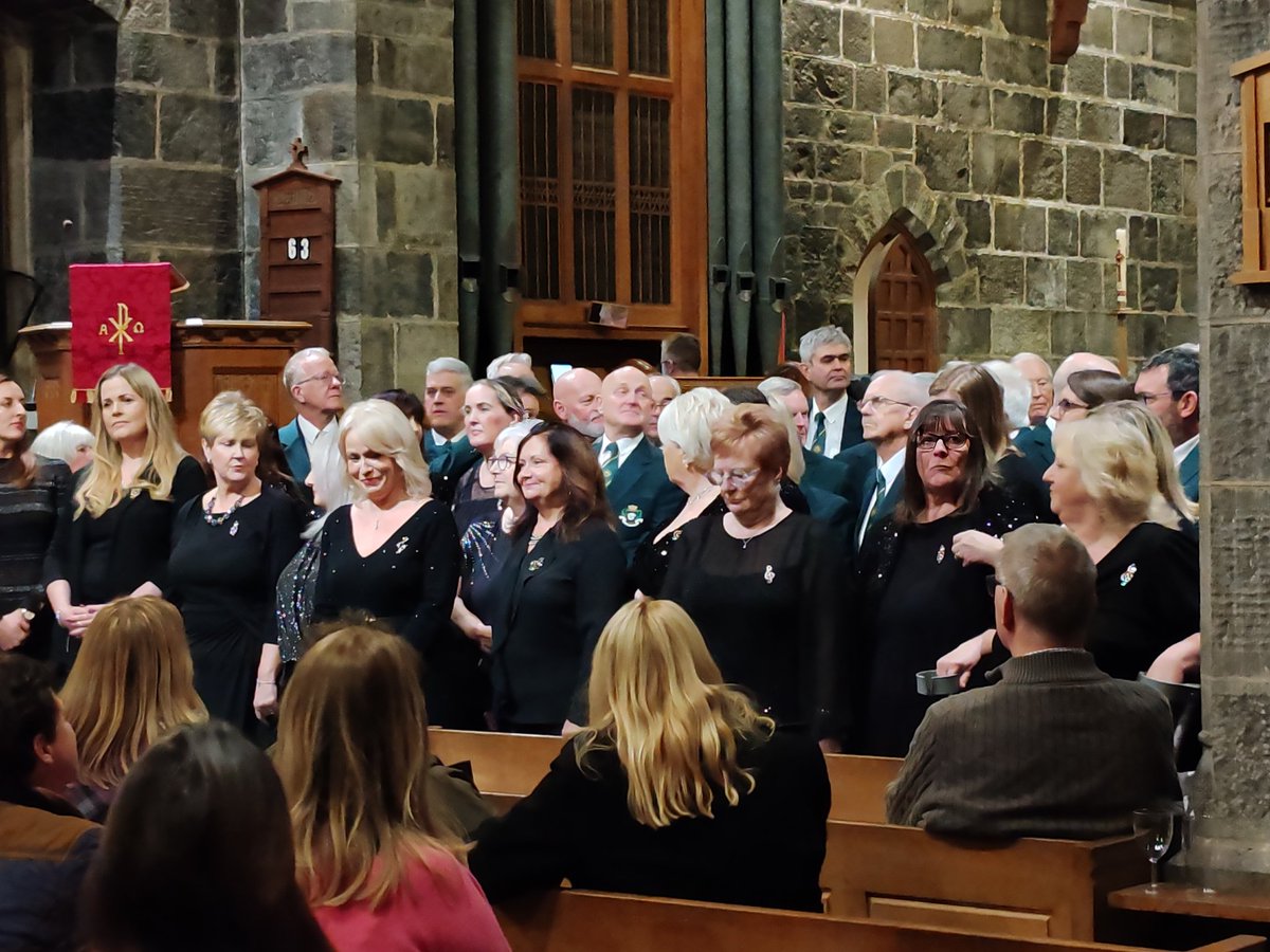 StPetersDinas's tweet image. A great evening with the Taff Ely Ladies Choir and Hereford Police Male Voice Choir. #choir #concert #HEREFORD