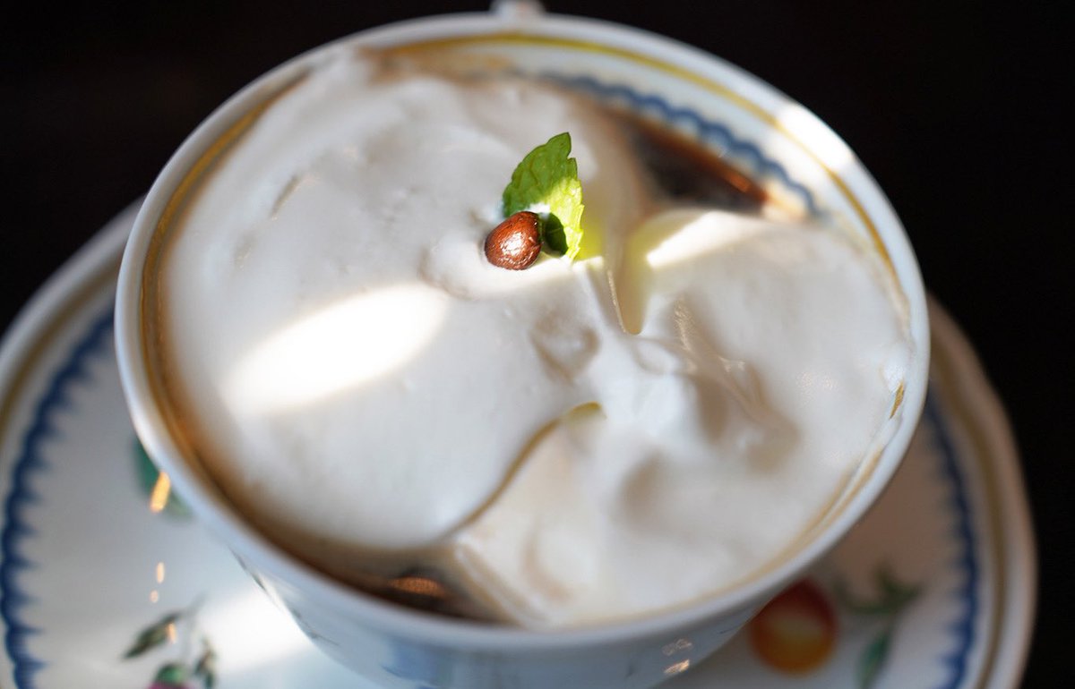 funakuracoffee's tweet photo. 寒くなってきました❄︎
「ウインナー珈琲」の紹介をinstagramでしています↓

https://t.co/CE40Sqik6f https://t.co/TmQvRZpT3H