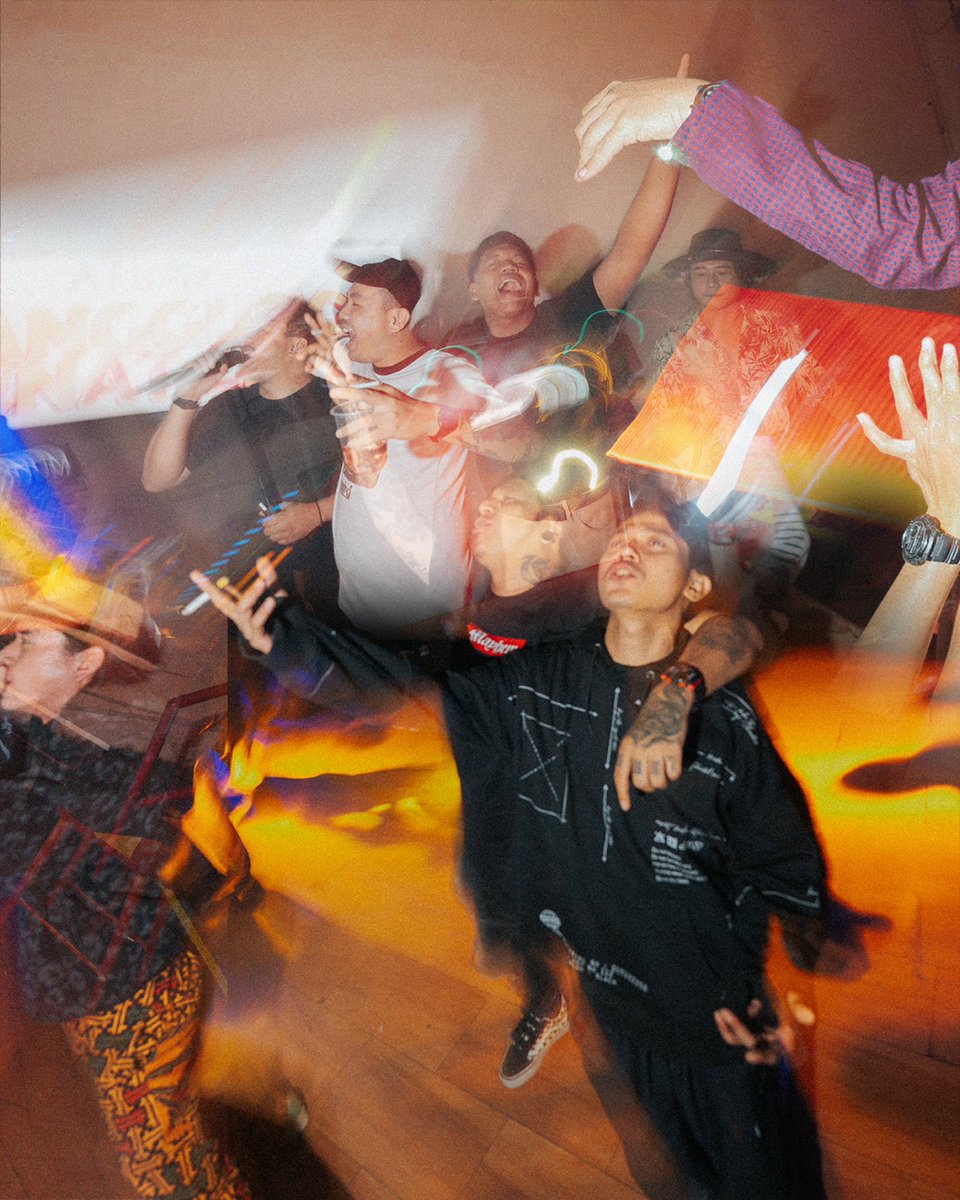 SISITIPSI tweet media