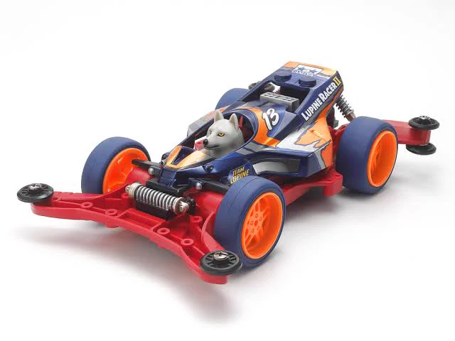悩むのがミニ四駆オオカミⅡのカラーリングが大好きすぎてキットそのままをベースにするかそれとも黒ローフリにするか…割とかなり悩む 