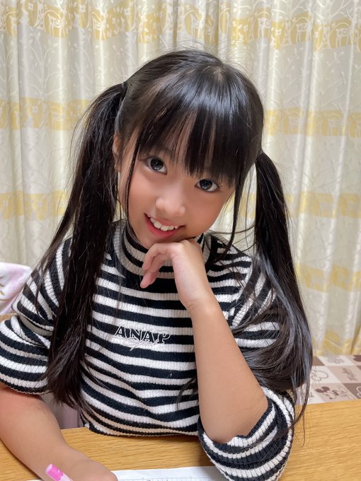 Twitterのコスプレ画像17