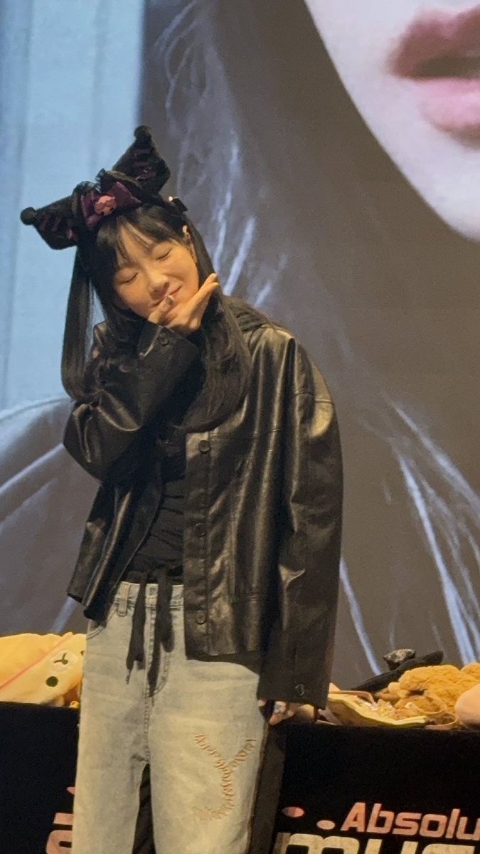 kyeong_ss's tweet photo. 241123 태연 Letter To Myself 팬싸
ユニバのクロミちゃんカチューシャつけてくれた🥹💜

#taeyeon #テヨン https://t.co/xaUzBR7EmE