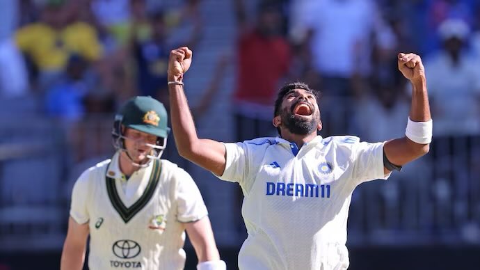 Nikitalamba_'s tweet photo. Me to My clients who spam me: I can’t perform under pressure. Mai Bumrah nahi hai😭😭

#JaspritBumrah https://t.co/lTr6Uc2zNY