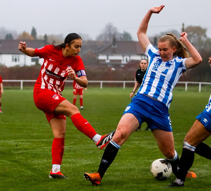On our website now, an interview with <a href="/CheadleStingers/">Cheadle Town Stingers</a> captain Yasmin Ahmed! 
(Photo by Lewis Tate Photography)