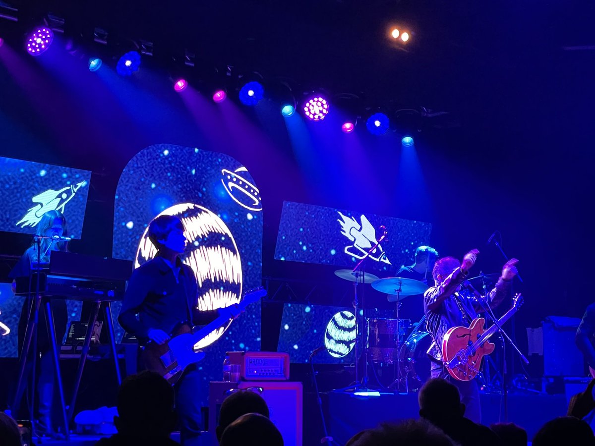 McAllisterMagic's tweet photo. Great night with the @Lightning_Seeds at @O2AcademyBris https://t.co/d4ZgbJ65b6