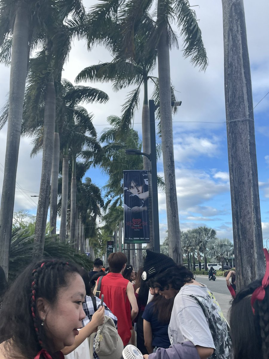 lee know para kang pila sa pitx