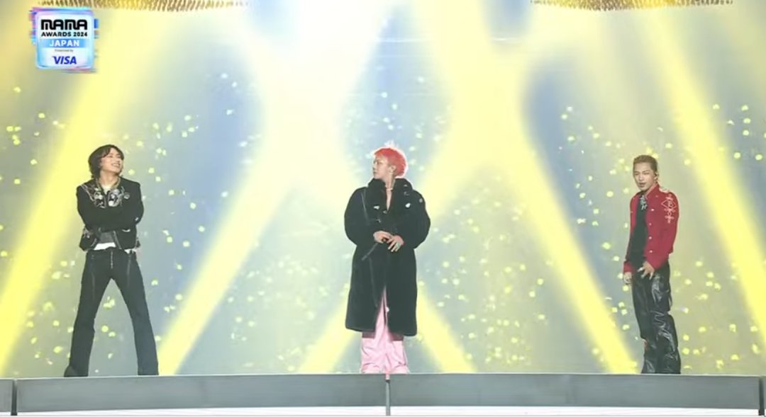MYSPACEBB's tweet photo. I have no words to describe, just to thank you. Thank you for this magical moment BIGBANG! It was worth every minute, every second. Thank you for this unforgettable moment!! OBRIGADO!!! 

RETURN OF THE KINGS
#GDRAGONisBACK 
#GDRAGONxMAMA2024 
#BIGBANGxMAMA2024 https://t.co/NZPXKyNm9D
